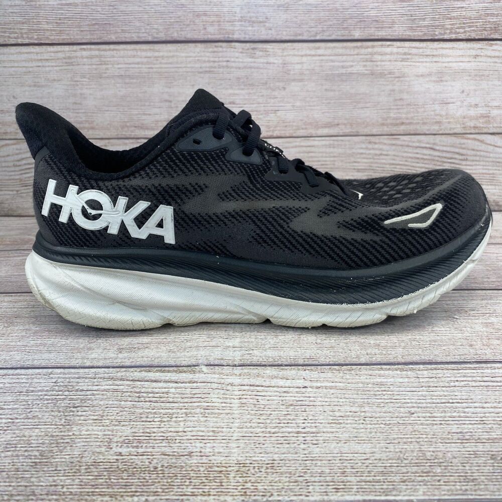 Hoka One One Clifton 9 Women's Size 10.5 Wide